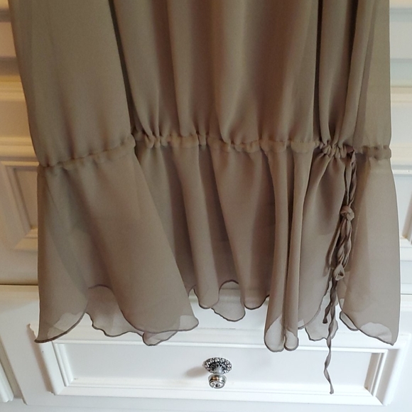 Tunic - Picture 4 of 5